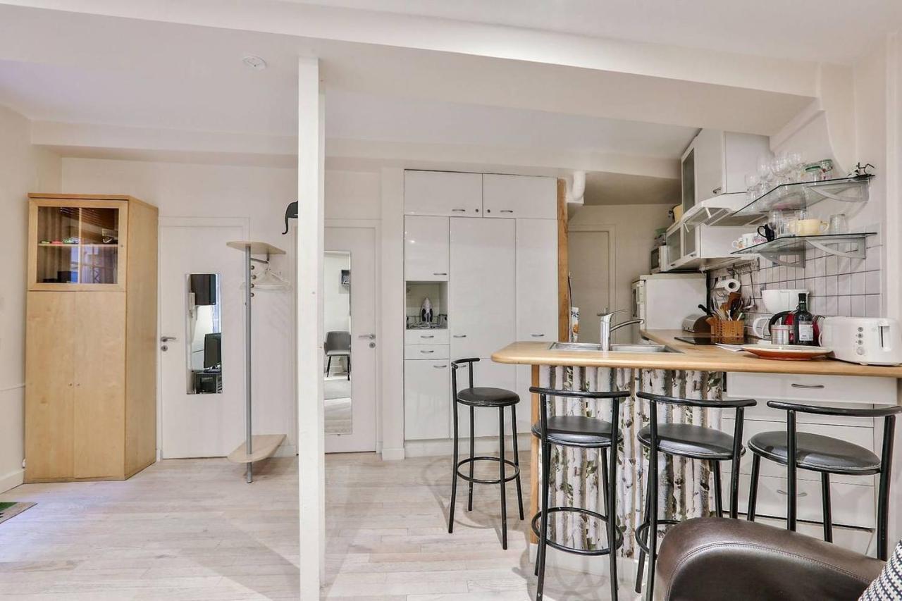Charming 2 Bedroom In The Heart Of Appartamento *